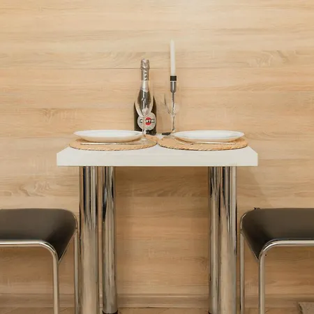 Lejlighed невелика з ремонтом в центрі Lviv