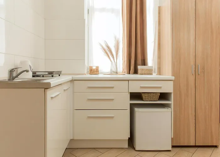 невелика з ремонтом в центрі Leópolis