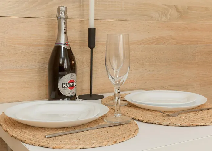 невелика з ремонтом в центрі * לבוב